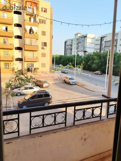 شقة للبيع بالإسكان الاجتماعي – مدينة الشروق بجانب مدرسة رفاعة الطهطاوي