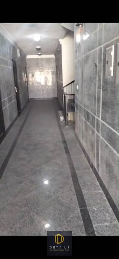 Strong deal in Al-Khamayil – Phase Four | 171m | First floor | View Al-Mohwar | 3 rooms | Semi finishing