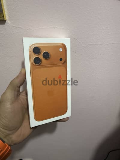 آبل - آيفون 17 برو ماكس