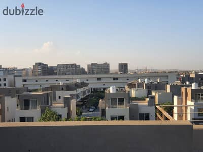 افضل توين هاوس للبيع كمبوند بالم فالي بالم هيلز 6 اكتوبر palm valley palm hills