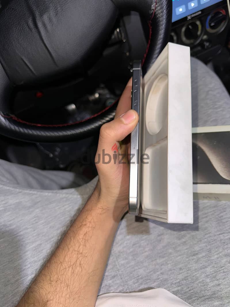Apple - iPhone 15 Pro Max 3