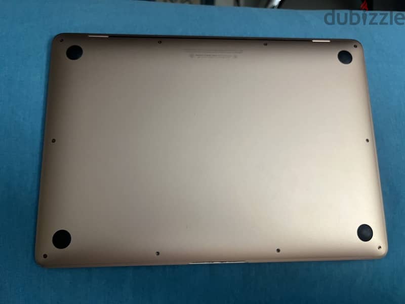 MacBook 2020 1