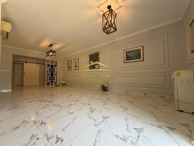 شقة بحديقة للبيع 256م بكمبوند كورتيارد ويستاون سوديك الشيخ زايد Courtyards Westown SODIC بجوار بيفرلي هيلز و كازا بموقع وسعر مميز جدا