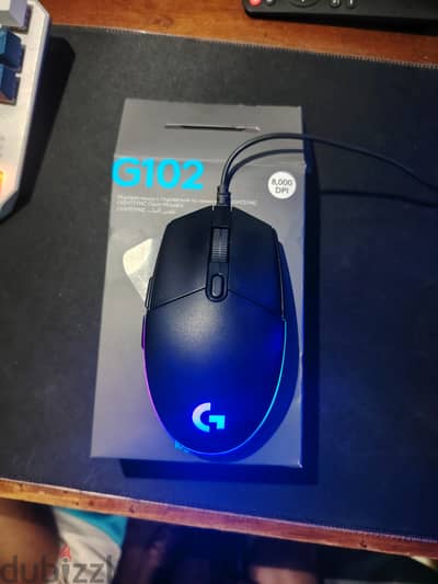 Mouse logetech g102