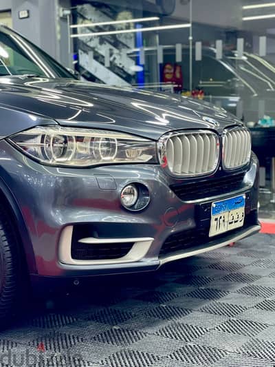 BMW X5 2018 صيانات توكيل بالكامل كاش و بالتقسيط لحد اخر كيلومتر