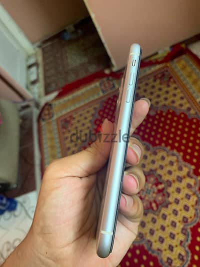 Apple - iPhone 11