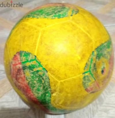 كرة قدم.  football