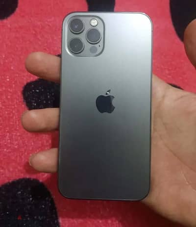 آبل - آيفون 12 برو