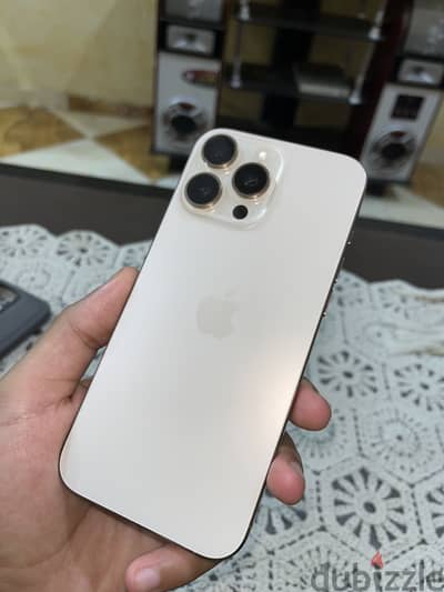 Apple - iPhone 16 Pro Max