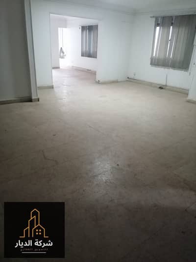 Office for rent on Ahmed Orabi Street in Mohandessin, steps from Sphinx Square