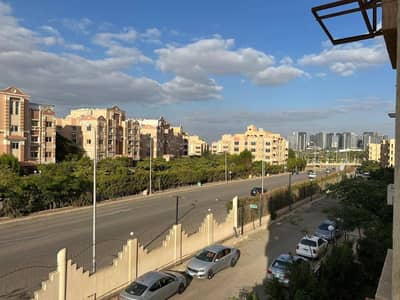 شقة للبيع بكمبوند اوبرا سيتي 171م مفروشة تشطيب سوبر لوكس لوكيشن مميز وفيو رائع furnished apartment for sale in Opera City Compound