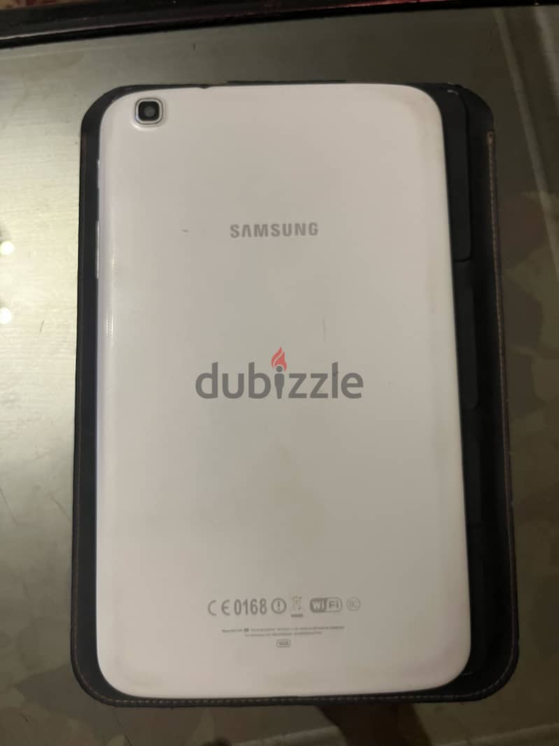 Samsung tab 3 8.0 inch 1