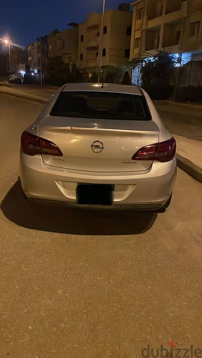 Opel astra 2016