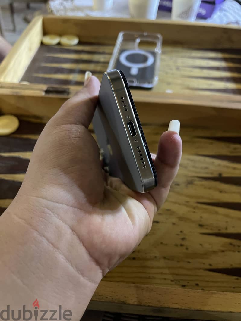 Apple - iPhone 15 Pro Max 3