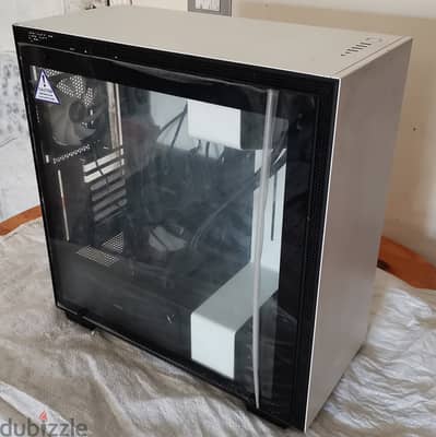 Computer Case NZXT H700 MID TOWER