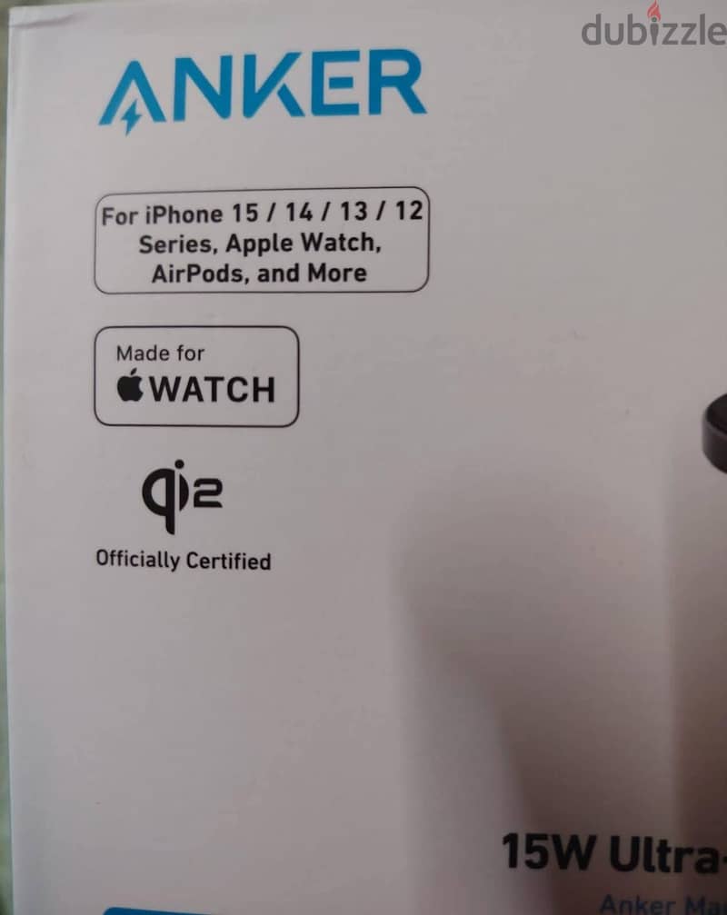 (FOR IPHONE USERS) Anker MagSafe Foldable 3-in-1 Wireless Charger 8