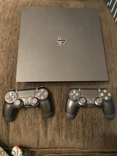 Playstation 4 pro 1TB black
