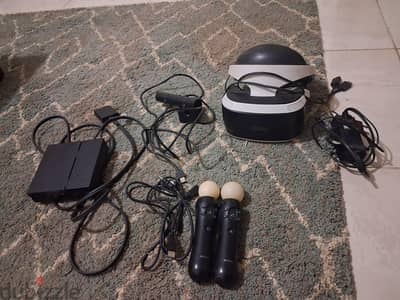 VR للبيع جهاز  بكل مستلزماته جهاز بلاستيشن VR من غير بلاستيشن