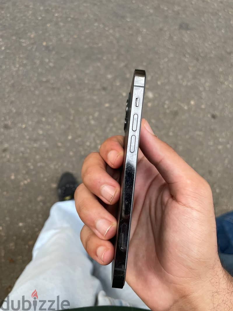Apple - iPhone 12 Pro 1