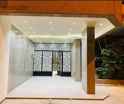 Apartment for sale 221m in Sheraton Airport Housing New Egypt Buildings for Housing and Construction, Eastern Sea, 3 bedrooms, 3 bathrooms, reception area with 3 sections, and share of land and garage