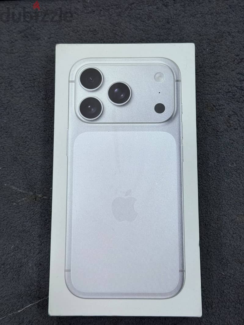 Apple - iPhone 17 Pro 2