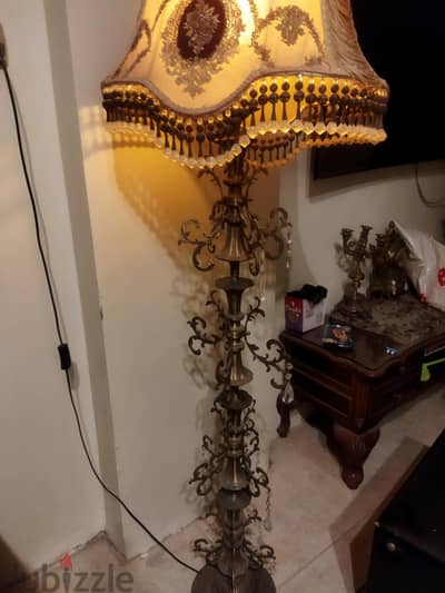 اباجورة نحاس
