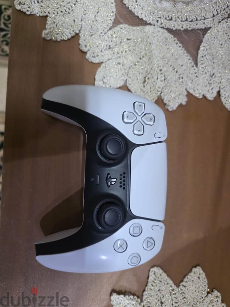 ps5 slim 4