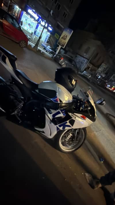 Suzuki gsxr
