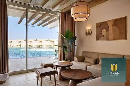 شاليه للبيع على لاجون بالتقسيط على 8 سنين متشطب جاهز في قرية دايركشن وايت Direction white في راس الحكمه في الساحل الشمالي - العلمين 10د ل مارينا 8