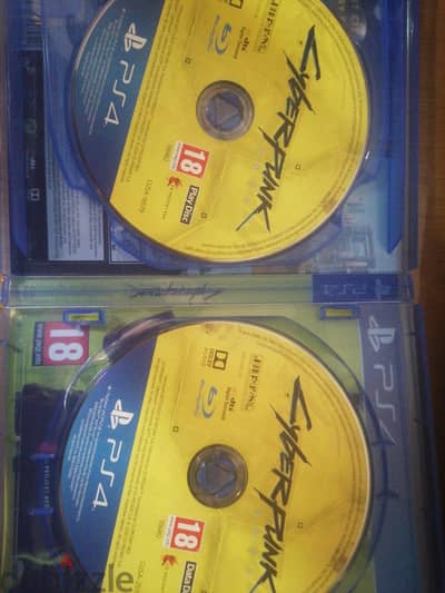 Cyperpunk 2077 used cd ps4 Arabic and English version