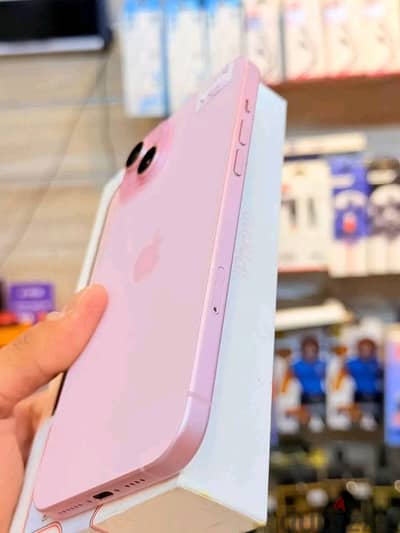 آبل - آيفون 15 بلس