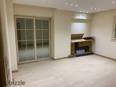 شقة 184م للبيع في عمارات السمارت داخل البارون سيتي – دائري المعادي | 3 غرف و2 حمام | أول سكن | ألترا سوبر لوكس | بالمطبخ | فيو داخلي مميز