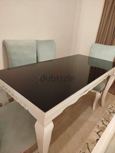 سفره ب 4 كراسي