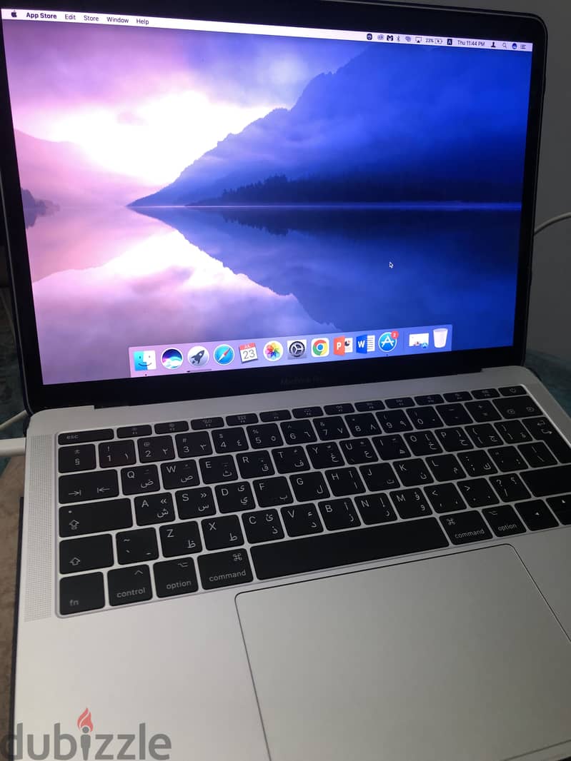 Macbook17 1