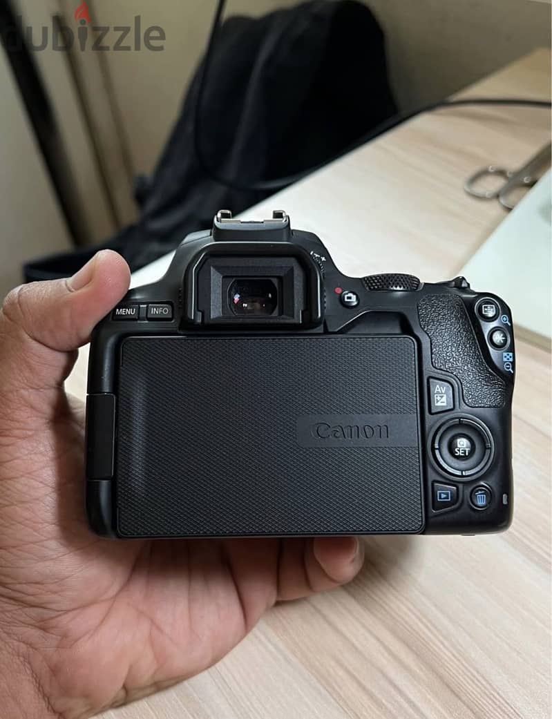 Canon250d 1