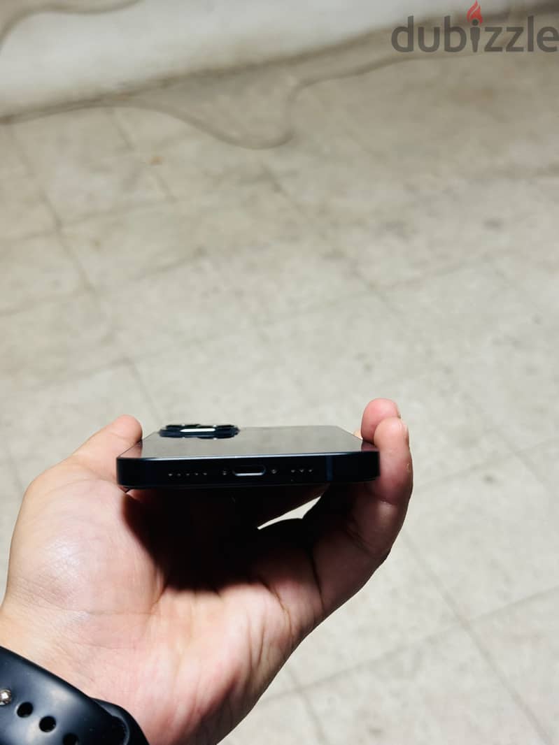 iPhone 13 2