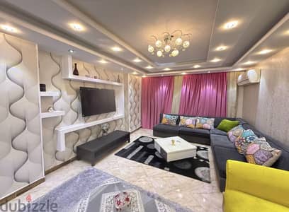 شقّه مفروشه