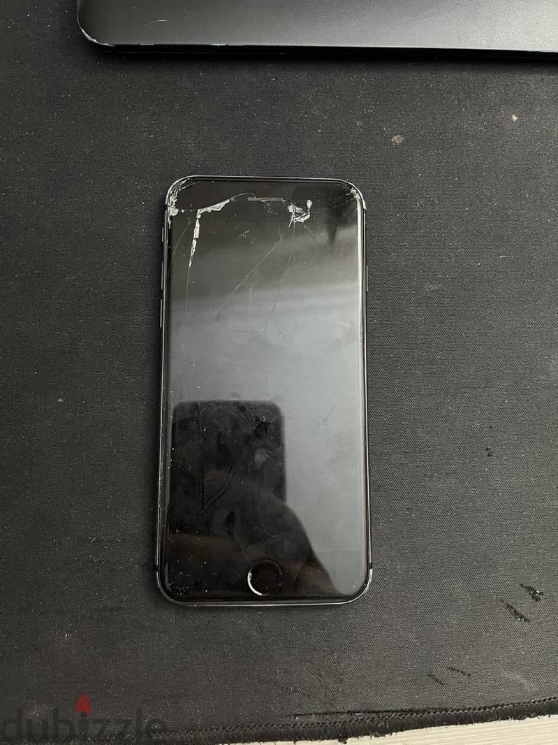Apple - iPhone 8 1