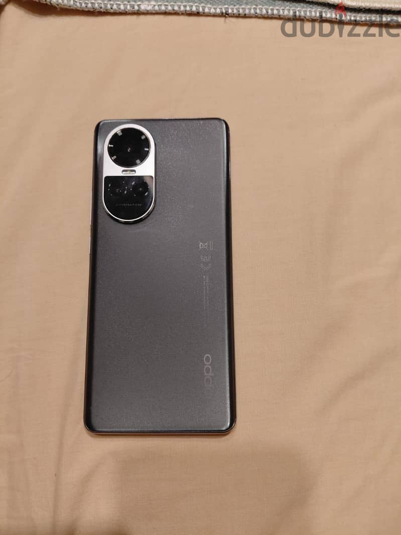 OPPO Reno 10 3