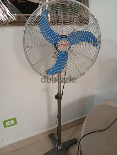مروحه عمود