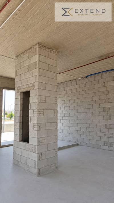 Shop for rent in Fifth Settlement near Al Rehab and Al Sadat axis suitable for women's, men's, and children's clothing