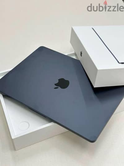 macbook Air M3 13 شحنة