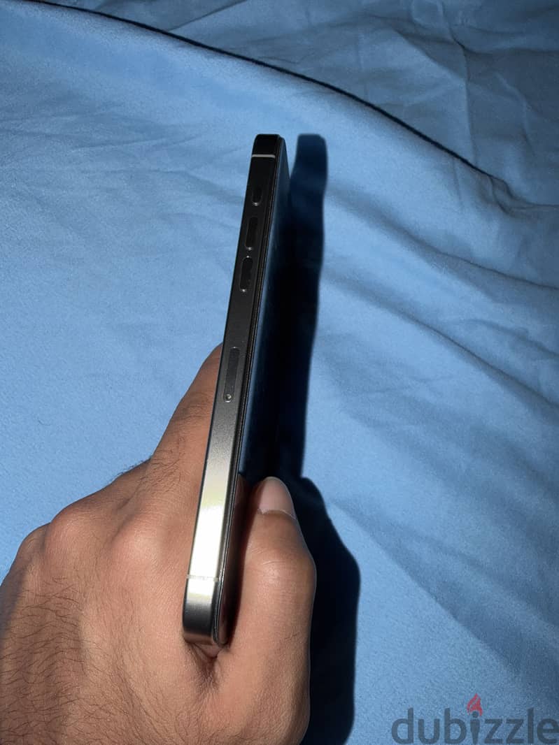 Apple - iPhone 15 Pro Max 2