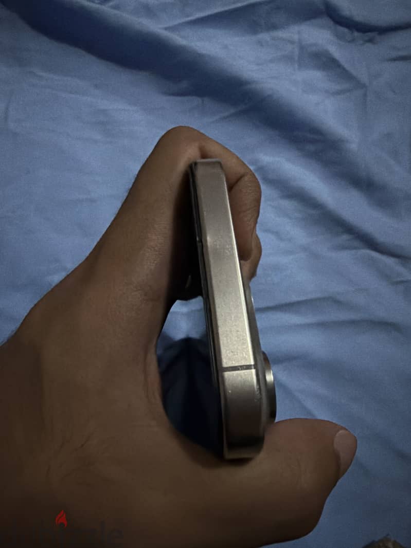 Apple - iPhone 15 Pro Max 5