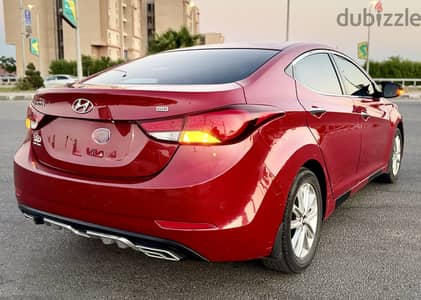 هيونداي إلينترا 2016