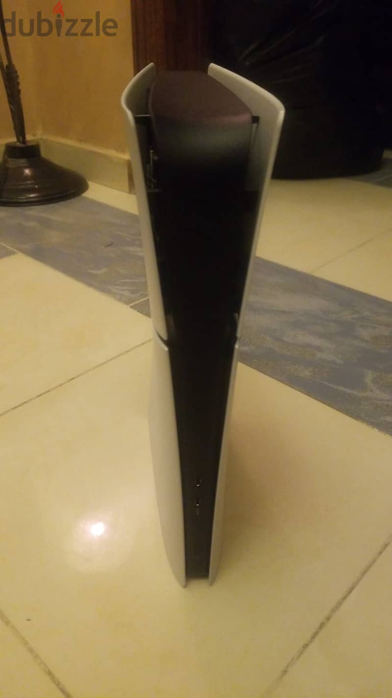 PS5 slim 1