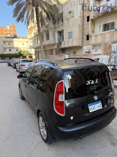 سكودا رومستر 2008