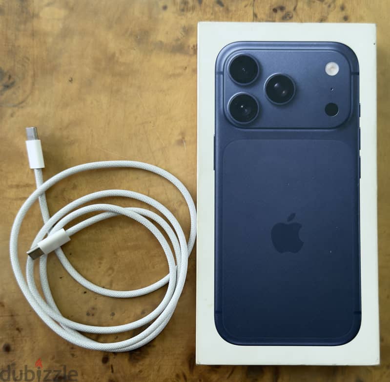 Apple - iPhone 17 Pro 3