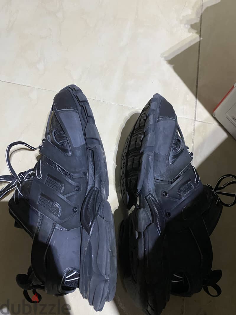 Balenciaga trick 2