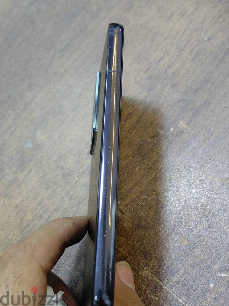 Samsung S22 4
